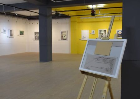 در نمایشگاه «خانه، مسیر، ریشه»، ۱۹ هنرمند جهرمی آثار خود را به نمایش گذاشتند