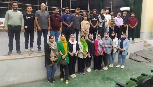 اولین کارگاه آموزشی تئاتر خیابانی در جهرم