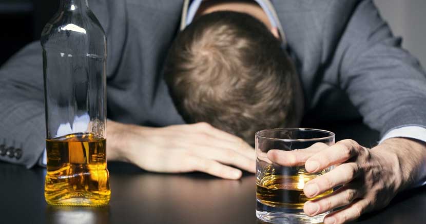 آمار عجیب مسمومیت با الکل در جهرم