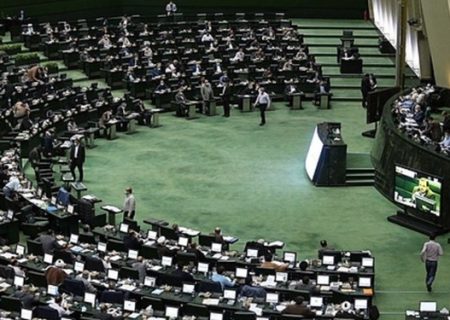 ثبت نام نهایی ۶۲ نفر در حوزه انتخابیه جهرم و خفر برای انتخابات مجلس