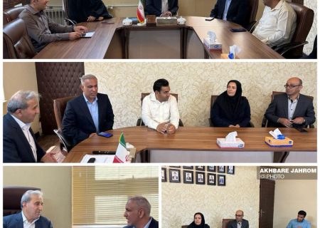 تاکید بر لزوم تقویت زیرساخت‌های هواشناسی، محور نشست مدیرکل هواشناسی فارس با فرماندار ویژه جهرم