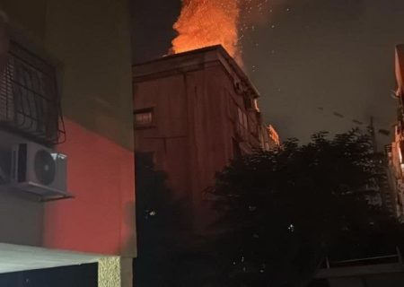آتش‌سوزی مهیب در محل اصابت موشک