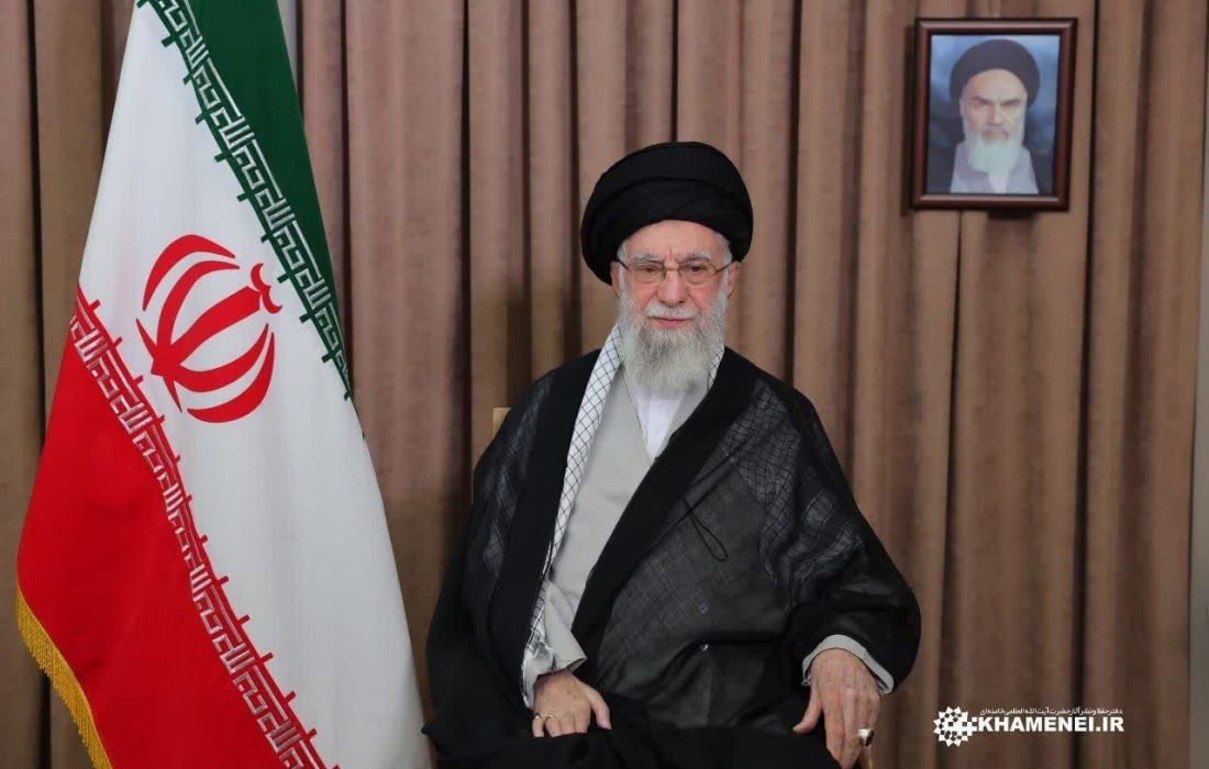 متن کامل سومین پیام تصویری حضرت آیت‌الله خامنه‌ای رهبر معظم انقلاب اسلامی خطاب به ملت عزیز و بزرگ ایران در پی تهاجم رژیم صهیونی منتشر شد