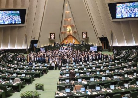 انتخابات سال پنجم هیئت رئیسه شوراها طبق قانون برگزار شده و نامه شورای عالی استان‌ها فاقد ادله و مستندات قانونی است