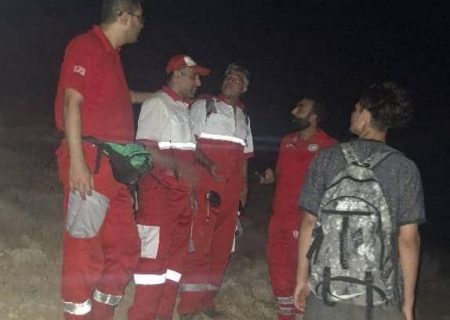 پنج ساعت تلاش نجاتگران‌ هلال‌احمر برای جستجو و نجات فرد مفقودی در سه قله جهرم