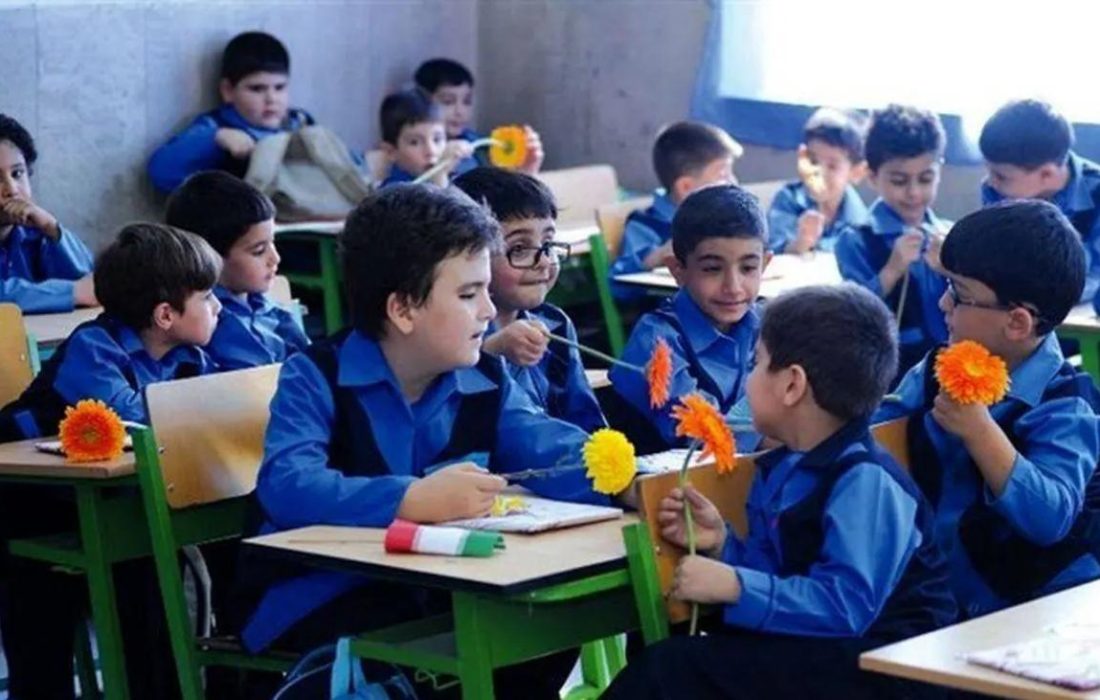 بازگشایی مدارس حضوری خواهد بود