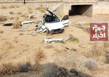 یک فوتی و دو مصدوم در واژگونی خودرو پژو پارس در جاده جهرم به شیراز