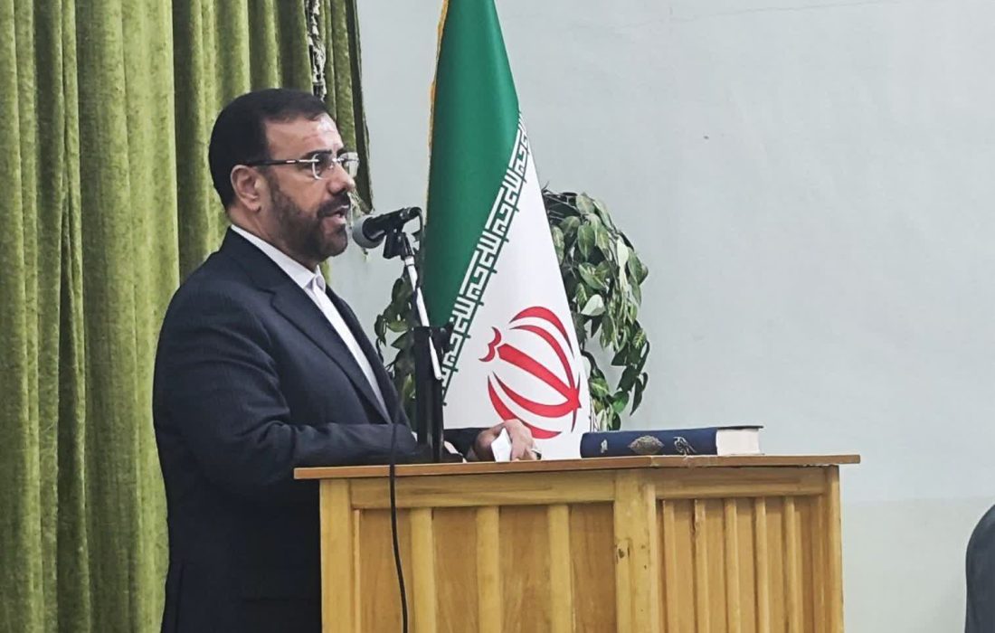 از دکتر مطهرنیا به عنوان یک جوان تحصیل کرده انتظار داریم که مدیریتی مبتنی بر داده‌های علمی داشته باشند