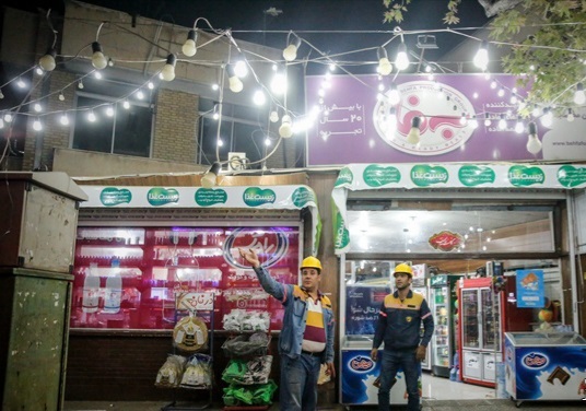 هشدار مدیر توزیع نیروی برق جهرم؛ جمع آوری کلیه ی روشنایی های غیر متعارف اصناف از شنبه