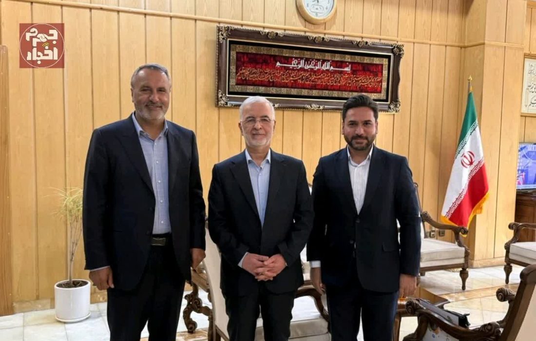 بررسی مسائل توسعه‌ای شهرستان جهرم در دیدار مسئولین ارشد شهرستان با وزیر کشور