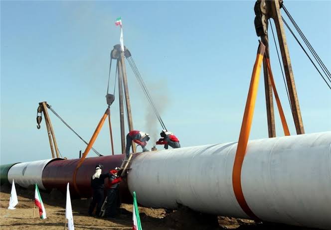 افتتاح خط انتقال و ایستگاه پمپاژ آب سد سلمان فارسی به روستای حسین‌آباد قبله