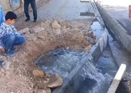 پیمانکار شهرداری جهرم، عامل آسیب خط انتقال آب بلوار آزادگان