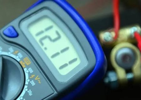 مشکل افت ولتاژ برق و روشنایی روستای هرموج بخش کردیان حل شد